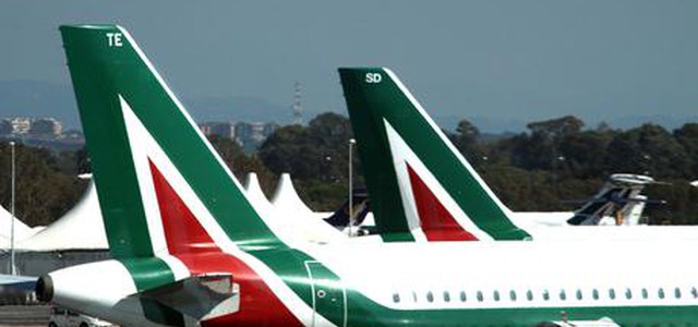 Alitalia: Delrio, problemi seri, preoccupato