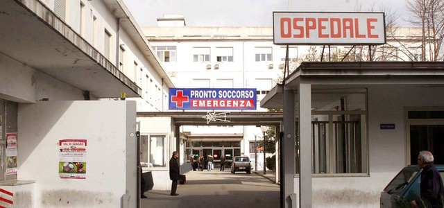 Dimessa dall'ospedale di Vibo, muore poche ore dopo: aperta inchiesta