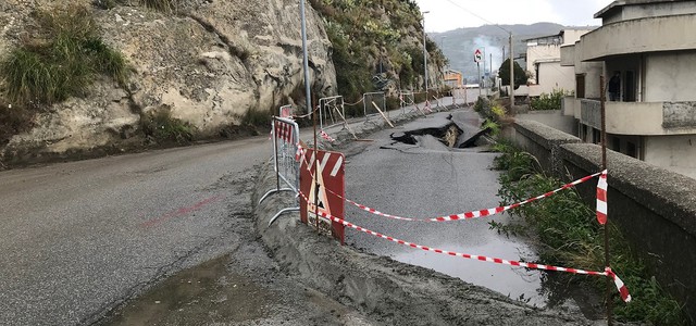 Interruzione energia elettrica per messa in sicurezza rete a seguito smottamento della SP21 