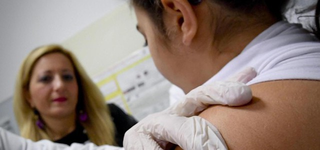 Ministro e Regioni, verso legge su obbligo vaccini