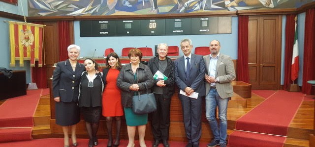 Al Comune il corso di formazione per genitori ed insegnanti di Universo Minori e IC Catanzaro Est