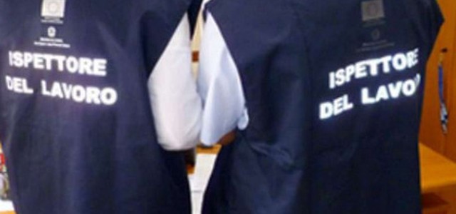 Scoperti 13 lavoratori in nero nel Crotonese