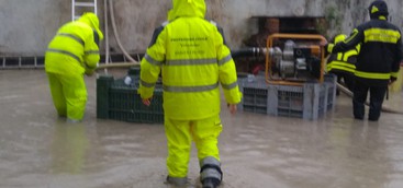 Maltempo - 12 squadre dei Vigili del Fuoco impegnate da stamattina nel catanzarese