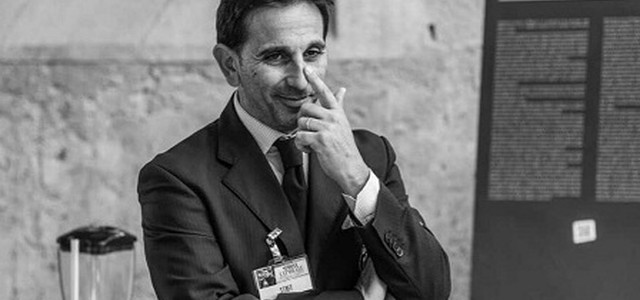 Nel ricordo di Luca Iofalo si riaccende il motore della movida , i famigliari riaprono il locale