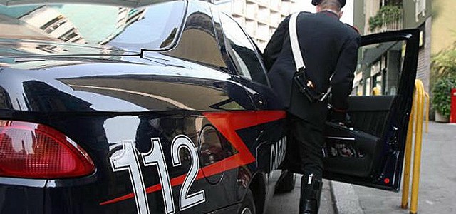 Furti in abitazione e riciclaggio di auto, 16 misure cautelari