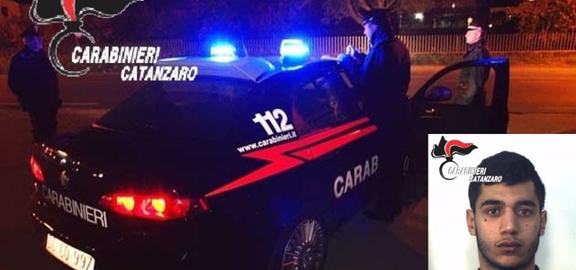 TENTA DI RAPINARE IL TITOLARE DI UN PUB DEL CENTRO STORICO,  IN MANETTE GIOVANE MAROCCHINO