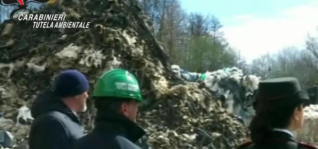 Sequestrata discarica comunale a Lamezia, tre denunce