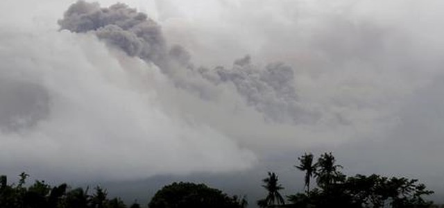Filippine: paura vulcano, evacuati 12.000