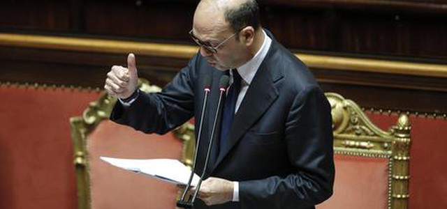 Alfano: 'Non si può ricostruire la Siria con Assad'