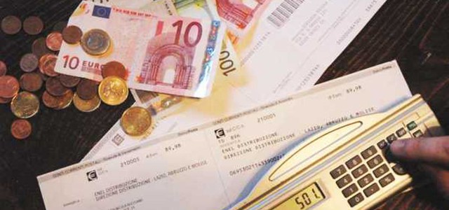 Tariffe, Codacons: eliminare oneri sistema