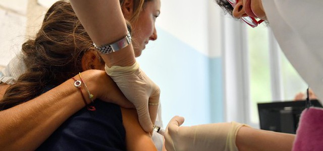 Vaccini: governo studia ricorso contro la moratoria del Veneto