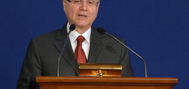 Bankitalia, Visco chiude mandato tra nodi Npl e crescita. Anche Draghi all'assemblea annuale