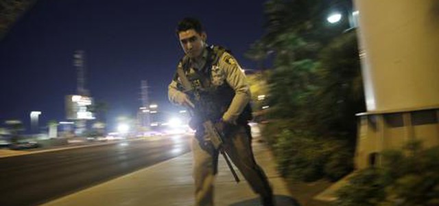 Las Vegas, sparatoria nella zona dei casinò: 20 morti e 100 feriti