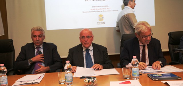 "La Calabria protagonista nel Mezzogiorno" col ministro De Vincenti e Oliverio 