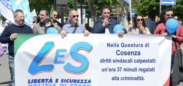 Gabrielli a Castrovillari - Il sindacato di Polizia LeS pronto a manifestare