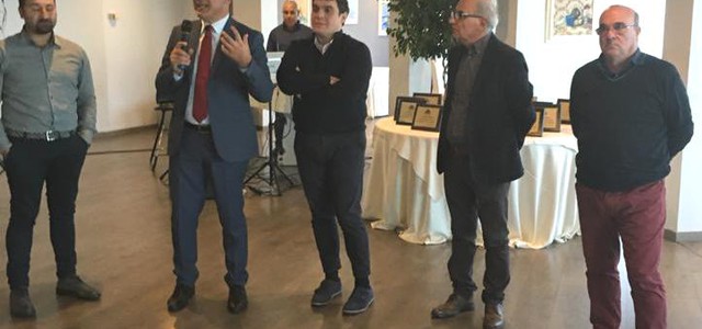 CRAL COMUNE DI CATANZARO: SI E’ CHIUSO L’ANNO SOCIALE  CON LA CONSEGNA DELLE TARGHE RICORDO AI SOCI ANDATI IN PENSIONE