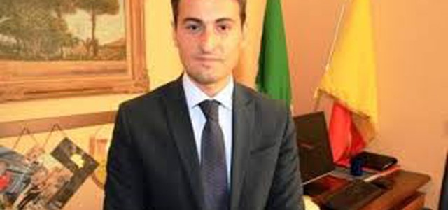 CARDAMONE: “BENE RICONOSCIMENTO DI REPUBBLICA AL LIBRAIO NUNZIO BELCARO, MA CATANZARO NON E’ UNA CITTA’ SENZA CULTURA E A PARLARE SONO I FATTI”