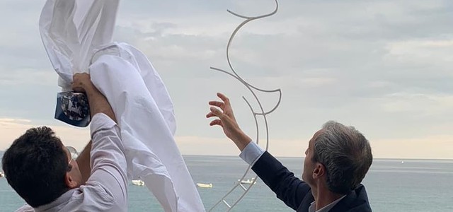 Inaugurate al Dadada Beach Museum le opere dell'artista Nuccio Loreti, maestro del ferro lavorato a mano