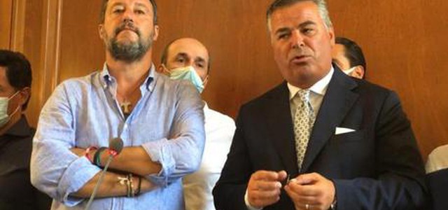 Salvini: " Sicilia- Puglia e Calabria non sono campi profughi UE"