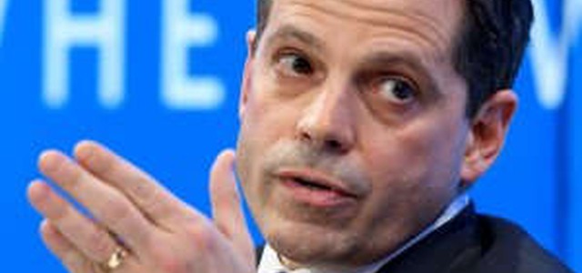 Scaramucci, il consigliere di Trump: "E' uomo di pace. Usa-Ue, relazioni più forti che mai"