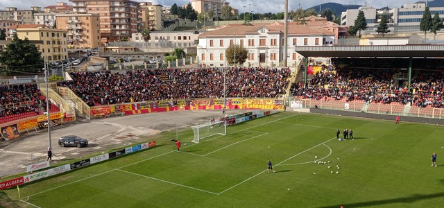 IL CATANZARO CADE IN CASA CON LA REGGIANA, FATALE L'UNICO TIRO IN PORTA DELLA PARTITA