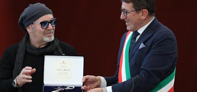 A Vasco le chiavi di Modena: 'Musica ha vinto contro paura'