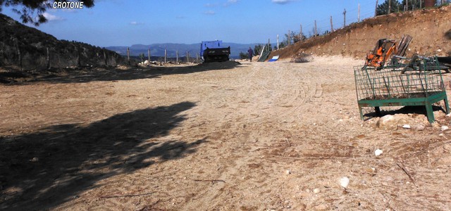 Sbanca illegalmente un terreno del comune di Cotronei