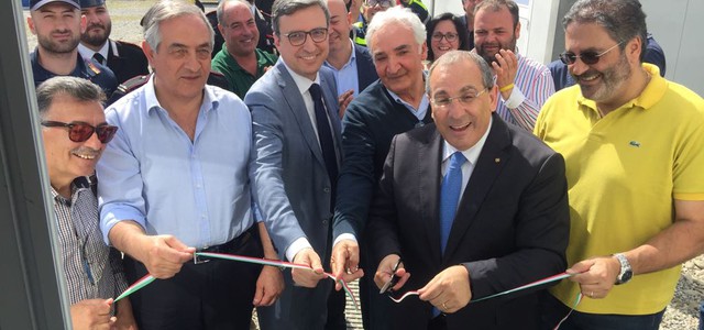 Coldiretti e Focsiv donano due container attrezzati al campo di accoglienza di San Ferdinando