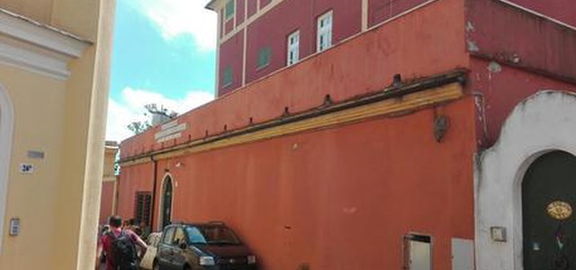 Anziani fratelli muoiono per fame a Genova