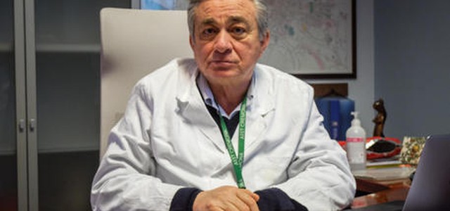 Targa Encomio a medico calabrese per impegno Covid a Cremona.