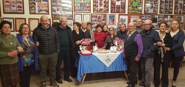 Amendola visita centro di aggregazione sociale del quartiere Pontegrande