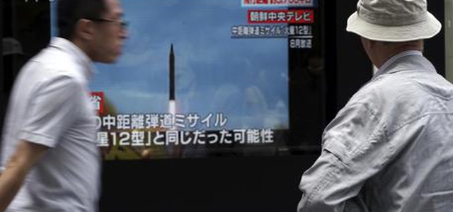 Corea del Nord lancia nuovo missile intercontinentale. Seul: 'Possiamo annientarli'