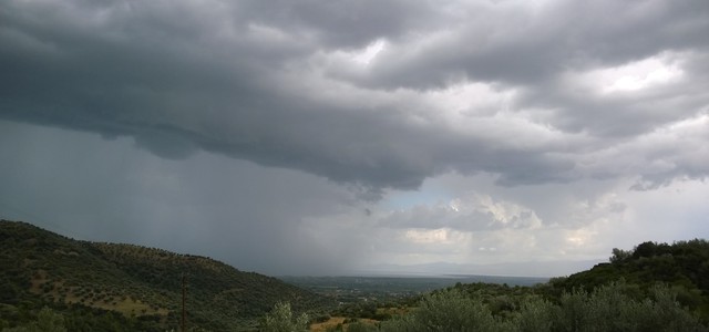ALLERTA METEO DALLE PRIME ORE DI DOMANI PER LE PROSSIME 36 ORE 