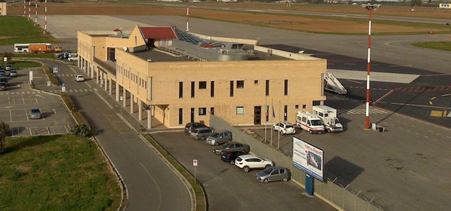 Aeroporto di Crotone: approvati voli per Roma, Torino e Venezia