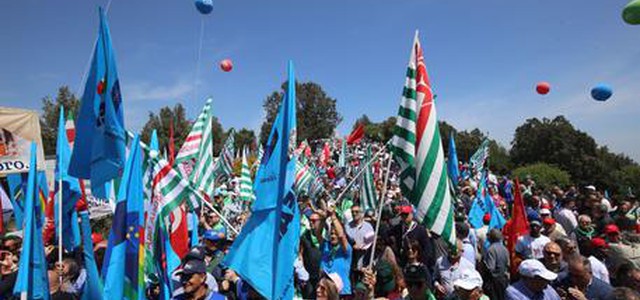 Festa Primo Maggio a Reggio e Carfizzi: lavoro e sicurezza (VIDEO)