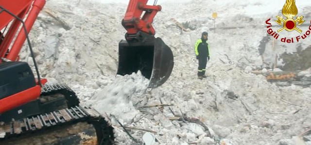 Rigopiano: estratti altri due corpi, bilancio delle vittime sale a 23 vittime