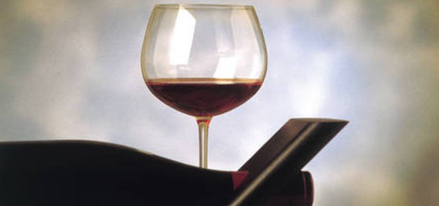 Due bicchieri di vino al dì aiutano a 'ripulire' il cervello