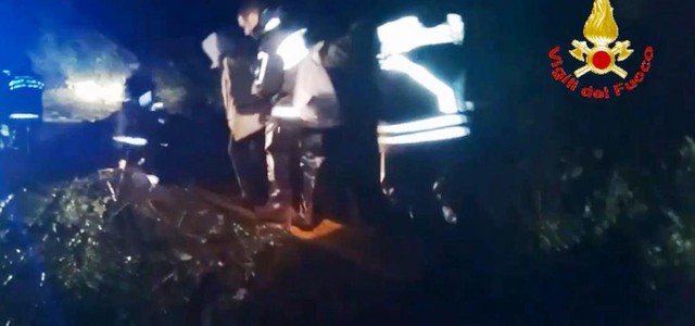 Maltempo, frana nel Vibonese: sgomberata abitazione (VIDEO)
