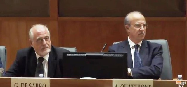 Passaggio di consegne all'Umg. Quattrone: "Abbiamo fatto tanto", De Sarro: "Città al centro" (VIDEO)