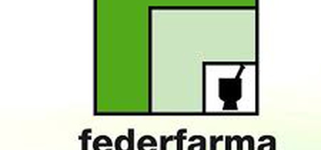 DEFILIPPO CONFERMATO PRESIDENTE DI FEDERFARMA , LE CONGRATULAZIONI DEL SINDACO ABRAMO E DEL PRESIDENTE DEL CONSIGLIO POLIMENI