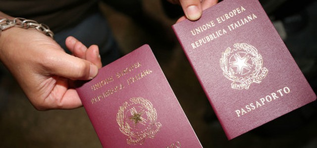 Austria: Fpoe, doppio passaporto a altoatesini nel 2018