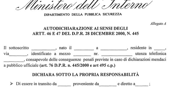 Coronavirus, autocertificazione anche per chi esce a piedi