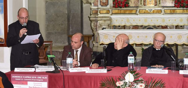 Tra novene e tradizioni, presentato libro Don Roberto Corapi