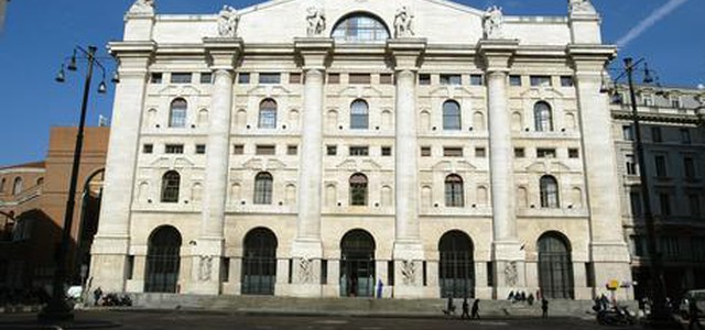 Borsa:apre debole -0,8%,occhi a Generali