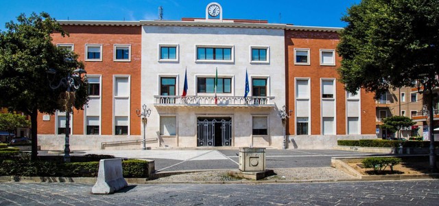 Comunali a Crotone, è sfida a 4 per il sindaco