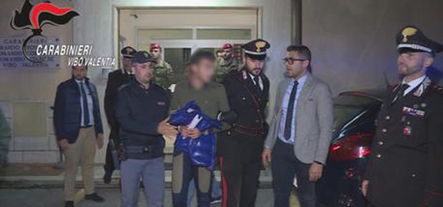 Omicidio a Vibo, fermato figlio vittima
