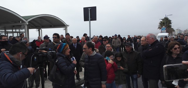 Inaugurazione lungomare ed impegno ad andare avanti, Abramo: "Città non può fermarsi"