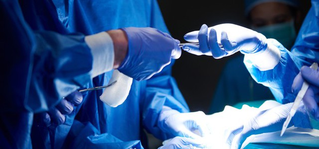 In coma da tre mesi partorisce una bimba