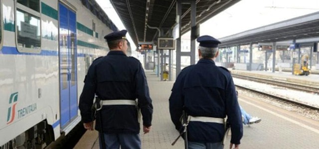 Illecita e non autorizzata attività di gestione di rifiuti, due persone denunciate