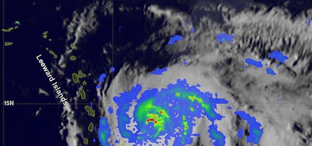 Uragano Maria risale a categoria 5 e minaccia i Caraibi